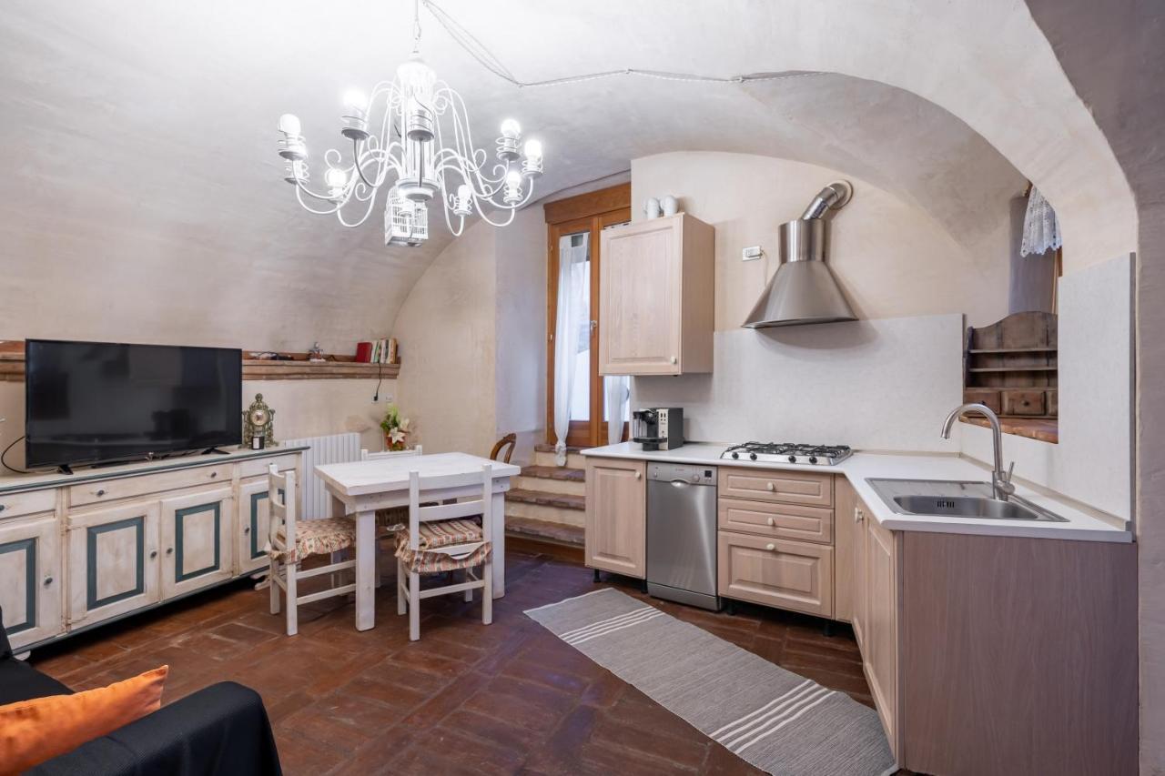Le Chateau Franciacorta - By Host4U Apartment Colombaro  Exterior photo